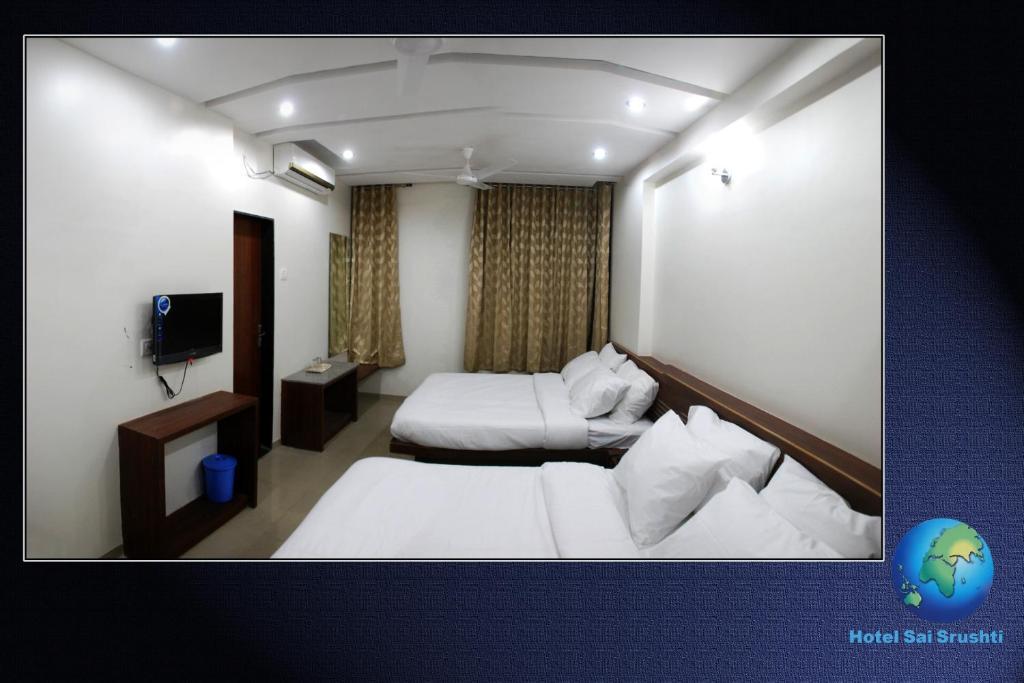 Sai Srushti Hotel Shirdi Ruang foto